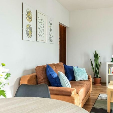 Top Floor Apartment ゴジュフ・ヴィエルコポルスキ エクステリア 写真